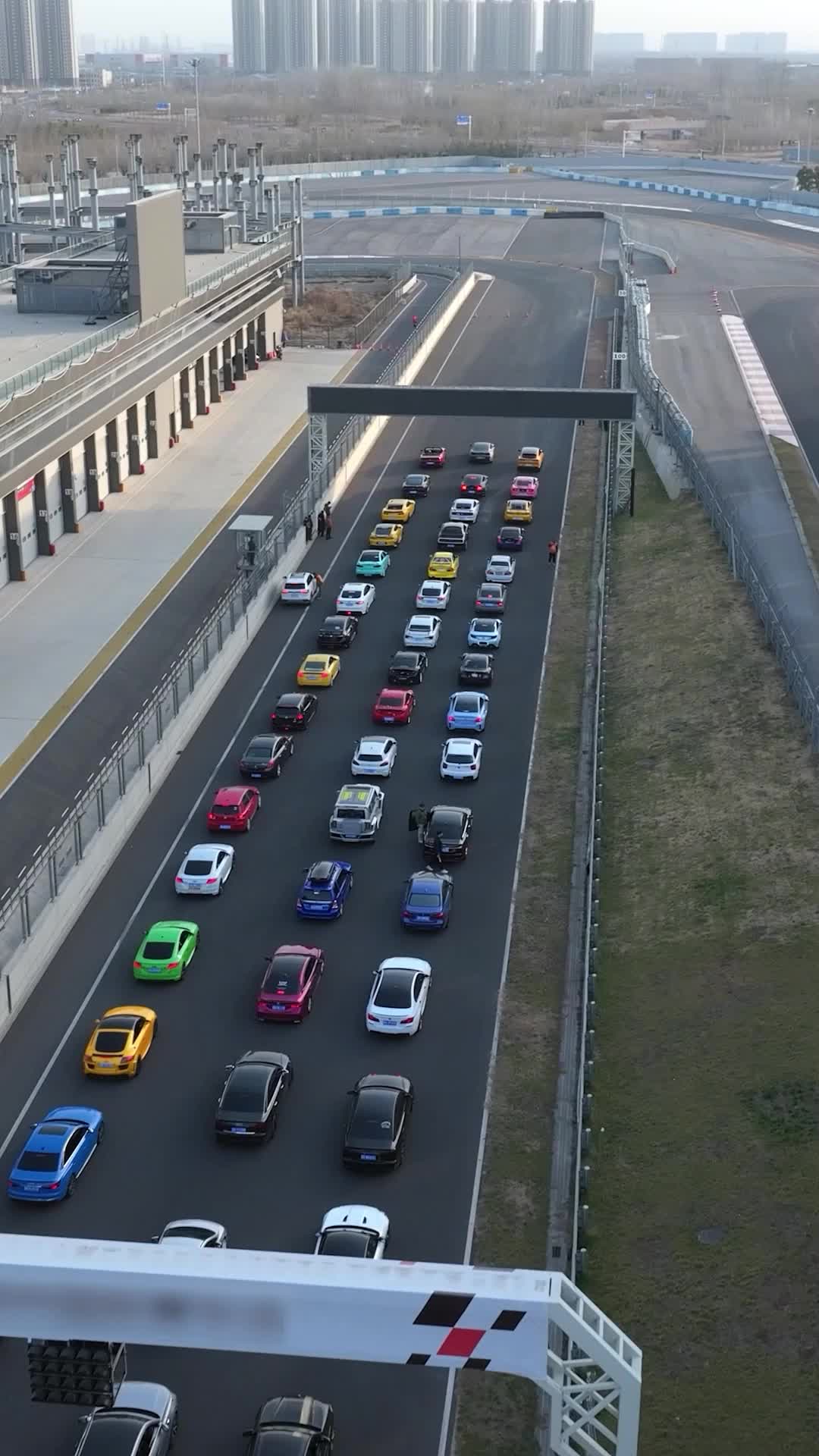 Episodio 7 - Venganza en la Pista